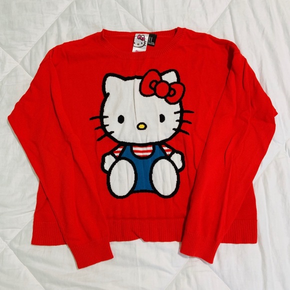 Forever 21 Sweaters - Hello Kitty Sweater forever21